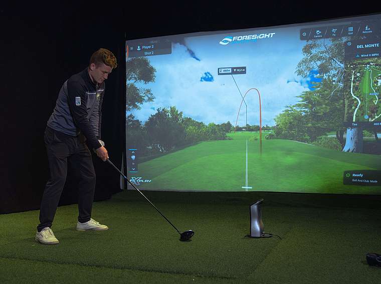 GPI Premium Indoor Golf Studio Bild 4