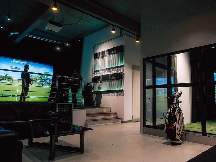 GPI Premium Indoor Golf Studio Bild 1